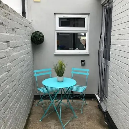 Cosy 3 Bedroom House Close To Beach Lowestoft Exterior photo